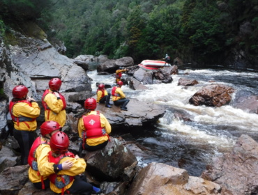 A Family Day Rafting The Mighty King River